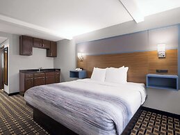 AmericInn by Wyndham Woodstock IL