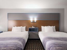 AmericInn by Wyndham Woodstock IL