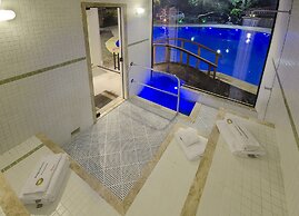 Angra Boutique Hotel