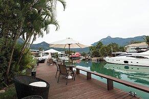 Angra Boutique Hotel