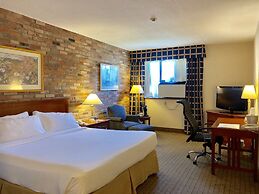 Holiday Inn Express Toronto East - Scarborough by IHG