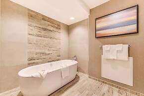 Caesars Republic Lake Tahoe - A Caesars Rewards Destination