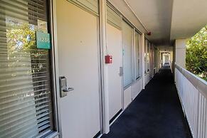 Uptown Oasis San Jose Airport