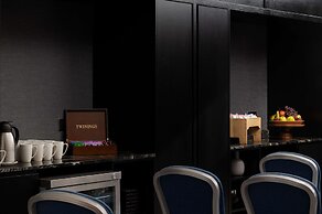 Hilton London Gatwick Airport