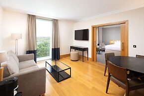 Hilton London Gatwick Airport