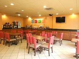 Comfort Inn & Suites Lakeland North I-4