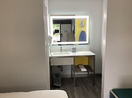 Days Inn by Wyndham Baltimore Northwest