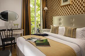 Hotel Plaza Elysées