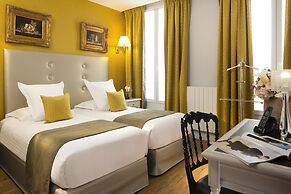 Hotel Plaza Elysées