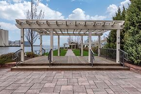 Best Western Plus Oswego Hotel and Conference Center