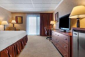 Best Western Plus Oswego Hotel and Conference Center