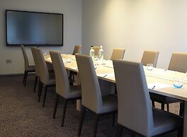 Holiday Inn Telford - Ironbridge by IHG