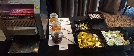 Holiday Inn Telford - Ironbridge by IHG
