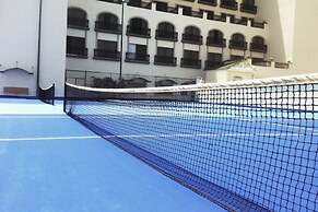 HS HOTSSON Hotel Leon