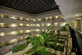 HS HOTSSON Hotel Leon