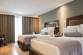 HS HOTSSON Hotel Leon