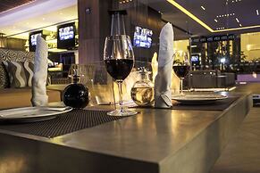 HS HOTSSON Hotel Leon