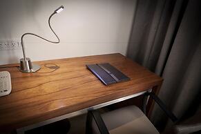 HS HOTSSON Hotel Leon