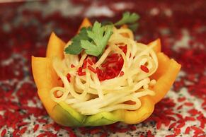 HS HOTSSON Hotel Leon