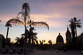 HS HOTSSON Hotel Leon