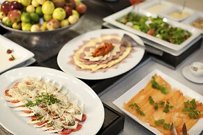 HS HOTSSON Hotel Leon