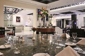 HS HOTSSON Hotel Leon