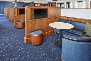 Courtyard by Marriott Columbus Dublin