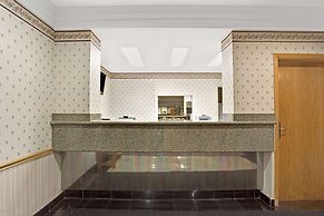 Days Inn by Wyndham Sidney OH