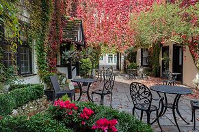 Best Western Red Lion Hotel