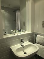 Best Western Red Lion Hotel