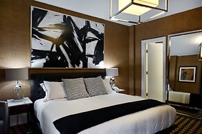 Ameritania Hotel at Times Square