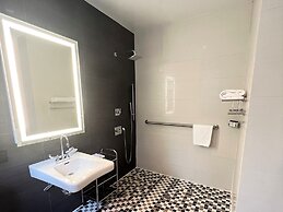 Ameritania Hotel at Times Square