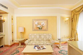 Royal Hotel Carlton