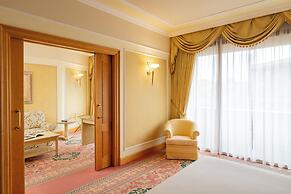 Royal Hotel Carlton