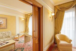 Royal Hotel Carlton