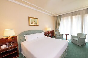 Royal Hotel Carlton