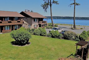 Ramada by Wyndham Campbell River