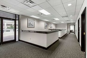 DoubleTree by Hilton Downtown Wilmington - Legal District