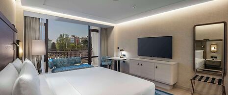 Hilton Istanbul Bosphorus