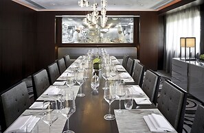 The Mira Hong Kong Hotel