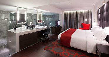 The Mira Hong Kong Hotel