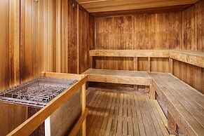 Aston at the Waikiki Banyan