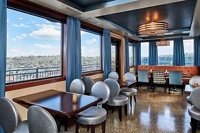 Hotel Alex Johnson Rapid City, Curio Collection by Hilton