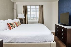 Hotel Alex Johnson Rapid City, Curio Collection by Hilton