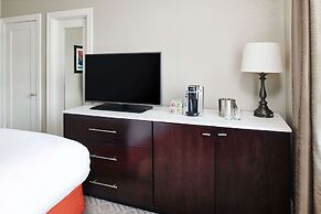 Hotel Alex Johnson Rapid City, Curio Collection by Hilton