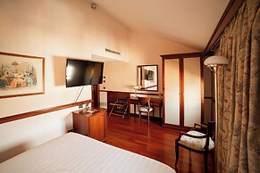 Phi Hotel dei Medaglioni