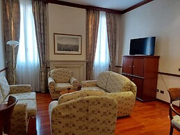 Phi Hotel dei Medaglioni