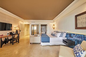 Dreams Jardin Tropical Resort & Spa