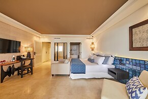 Dreams Jardin Tropical Resort & Spa