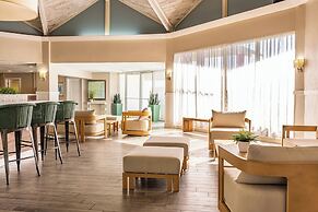 Palm Tree Club Miami Hotel